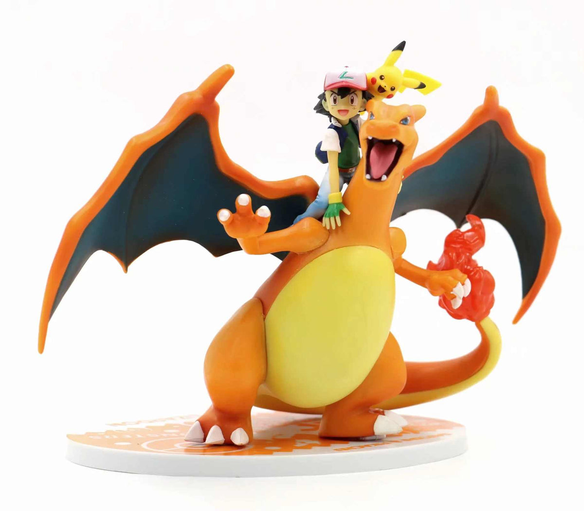 Estátua Ash Pikachu e Charizard Pokémon Pocket Monsters 16 cm - MKP -  Toyshow Tudo de Marvel DC Netflix Geek Funko Pop Colecionáveis